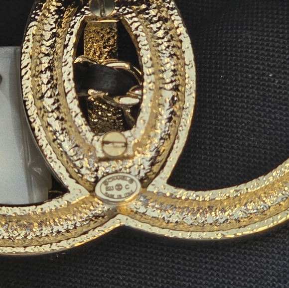 Chanel Brooch - Picture 4 of 4
